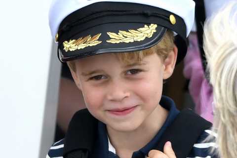 Prince George will NEVER be king – the monarchy will die out before then, claims novelist