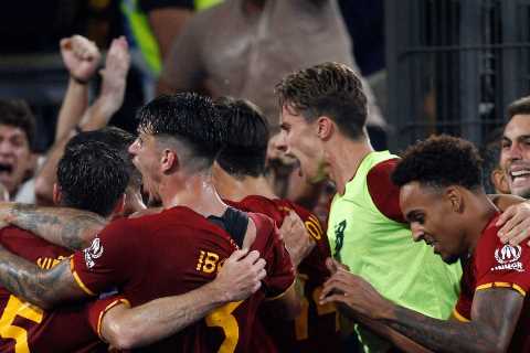 Watch Jose Mourinho replicate famous Porto vs Man Utd celebration as Roma get last-gasp winner in 1,..