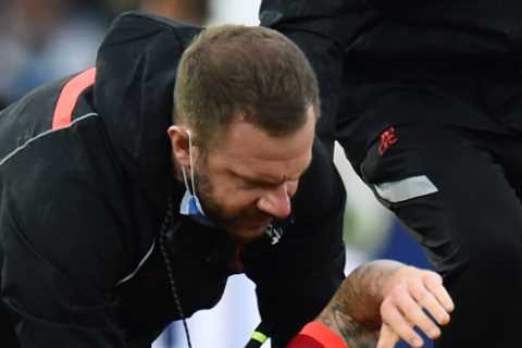 Liverpool kid Harvey Elliott suffers horrific broken ankle against Leeds leaving team-mates sickened
