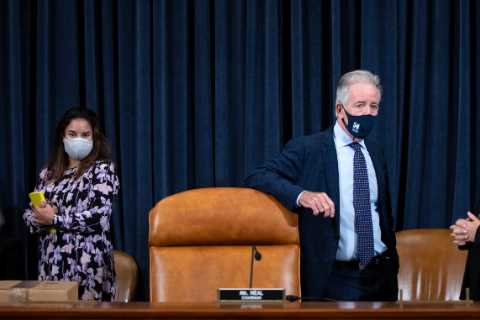 House Democrats’ Plan to Tax the Rich Leaves Vast Fortunes Unscathed