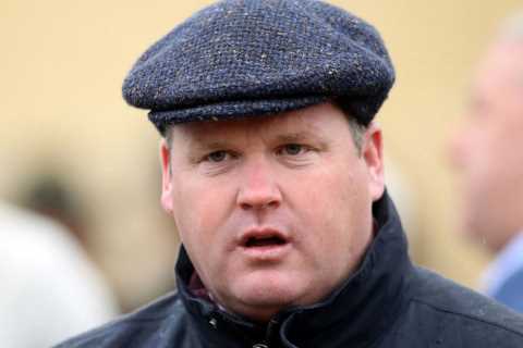 Gordon Elliott backed to land a winner in first race since dead horse photo ban