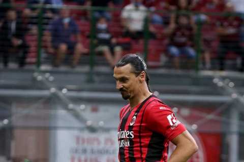 Watch moment Ibrahimovic scores with laces undone after he stops tying shoes to make a run into..