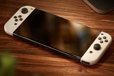 Here’s how not to ruin your new Nintendo Switch OLED display