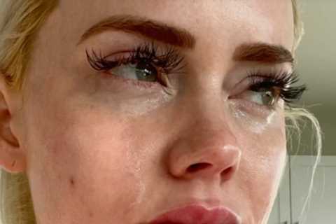 Southern Charm’s Kathryn Dennis breaks down in tears ‘missing her babies’ after losing custody of..