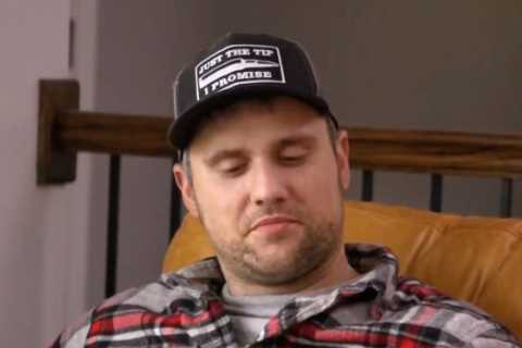 Teen Mom fans slam Maci Bookout’s ex Ryan Edwards &amp; wife Mackenzie as ‘fake’ after they ask her ..