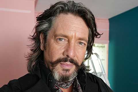 Changing Rooms’ Laurence Llewelyn-Bowen mocked for ‘laughable and shocking’ bedroom makeover