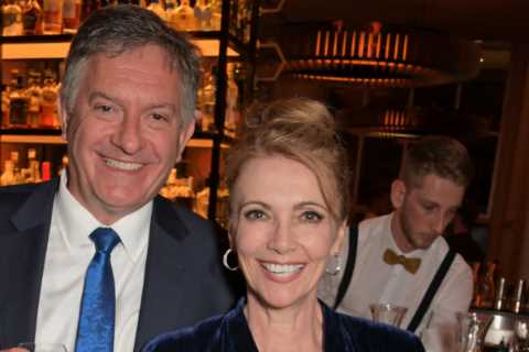 Former BBC newsreader Simon McCoy is engaged to 80s TV sex symbol