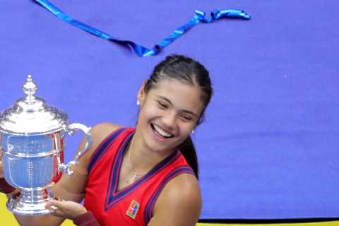 Britain’s new tennis icon Emma Raducanu letting parents ‘take care’ of £1.8m US Open prize money as ..