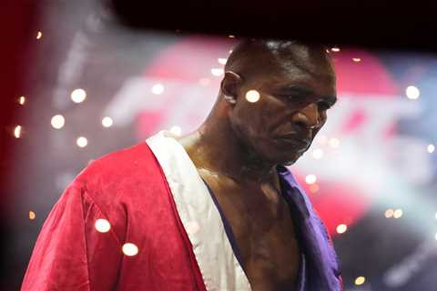 Ricky Hatton demands investigation into Evander Holyfield’s loss to Vitor Belfort and rages ‘hang..