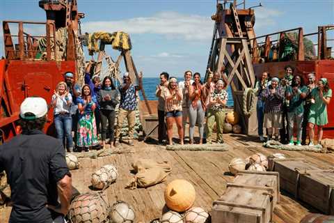 What time is Survivor on tonight and how can I watch it?