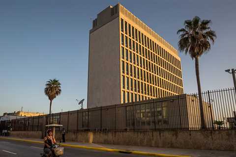 The House passes a bill to provide care for U.S. officials suffering from ‘Havana syndrome.’