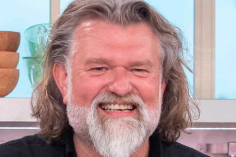 Hairy Bikers’ Simon King ‘splits from Aussie fiancee Michele Cranston’ after long-distance romance