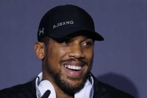 Anthony Joshua insists he’s not in boxing for the fame with 68,000 fans set to pack Spurs stadium..