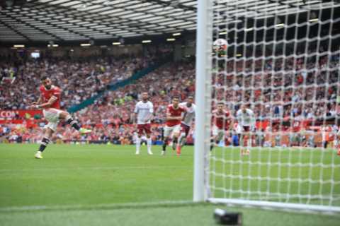 Cristiano Ronaldo set to take next Man Utd penalty after Bruno Fernandes miss following agreement..