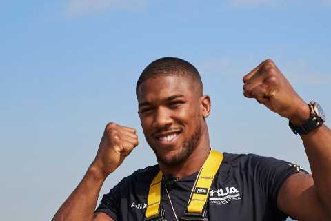 Anthony Joshua vs Oleksandr Usyk fight purses: How much AJ &amp; Ukrainian rival could bank from..
