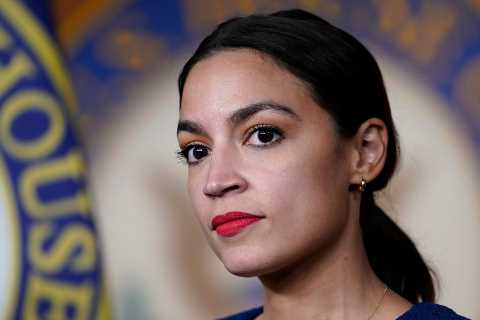 Ocasio-Cortez apologizes for her ‘present’ vote on Iron Dome funding.