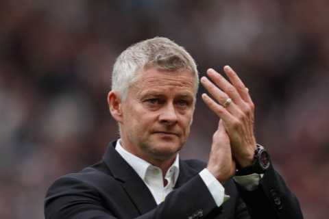 Solskjaer confirms Man Utd legend Cristiano Ronaldo CAN play into 40s after mum’s shock claim due..