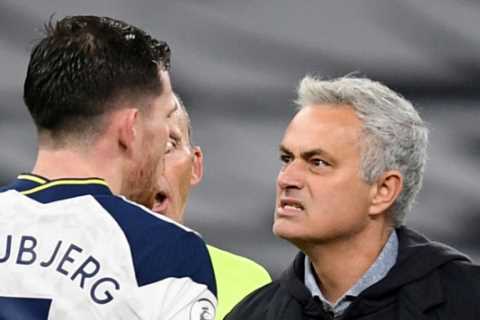 Arsenal legend Tony Adams claims Jose Mourinho was doing ‘fantastic job’ before he was sacked…..