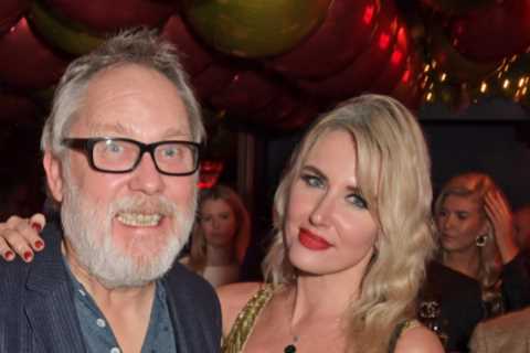 Vic Reeves reveals he’s got an inoperable tumour in his head that’s left him ‘100% deaf’ in one ear