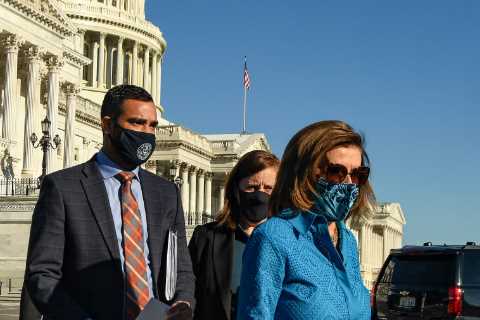 Pelosi Announces Vote on $1 Trillion Bipartisan Infrastructure Bill
