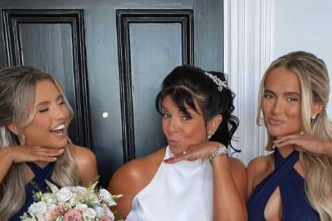 Molly Mae Hague posts rare photo of lookalike sister and mum telling them ‘I love you so much’