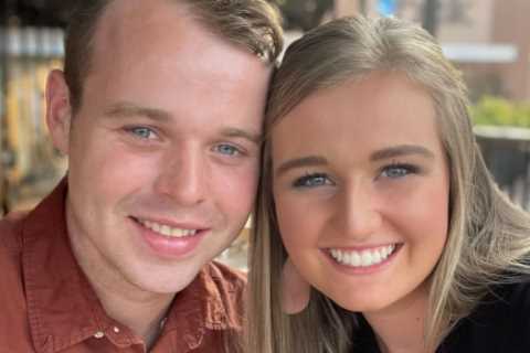 Joseph &amp; Kendra Duggar sell her parents their home for just $10K after Caldwell family welcomes ..
