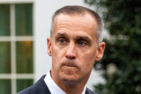 Corey Lewandowski, Trump Adviser, Is Accused of Sexual Harassment