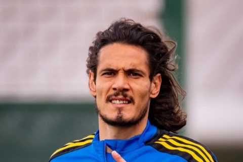 Man Utd striker Edinson Cavani wanted by Real Madrid in January as Los Blancos renew transfer..