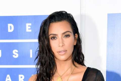 Kim Kardashian admits to feeling ‘pressure’ ahead of SNL hosting debut after viewers slam show for..