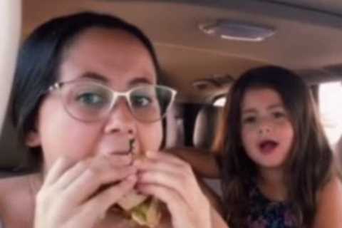 Teen Mom Jenelle Evans slams haters who accuse star of denying her daughter food as she shows off..