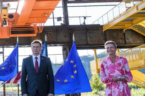 U.S. and Europe Announce New Trade Cooperation, but Disputes Linger