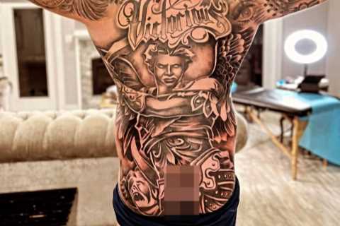 Andy Ruiz Jr shows off bizarre new tattoo which spans length of back and bum – but fans shocked by..