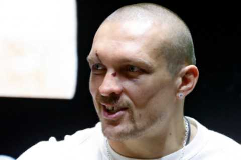 Usyk warns Tyson Fury not to write off Deontay Wilder due to explosive knock-out power and happy to ..
