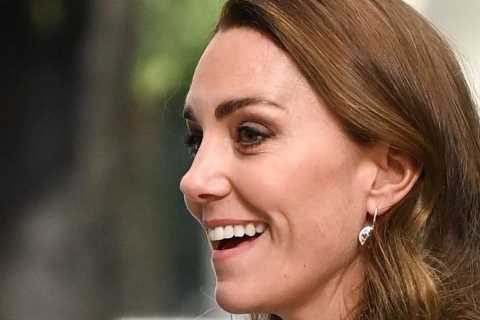Kate Middleton stuns in grey as she heads back to school in visit to University College London