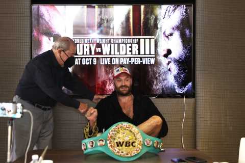 Tyson Fury will not let his guard down vs Deontay Wilder after seeing Anthony Joshua blow..