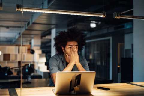 Taking calls in pyjamas &amp; sending emails on the LOO get thumbs up from office workers – amid..