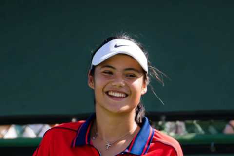 Tim Henman advises Emma Raducanu to take time over coach decision after teen sensation axed former..
