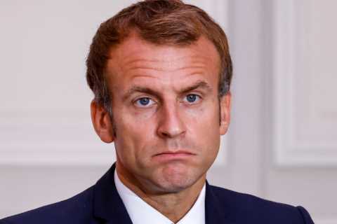 Screaming blue merde for 1,000 years, I give you: The perpetually petulant French