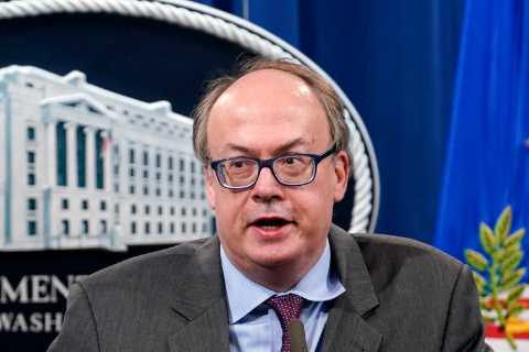 Report Cites New Details of Trump Pressure on Justice Dept. Over Election