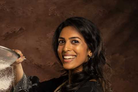 Who is Crystelle on the Great British Bake Off 2021?