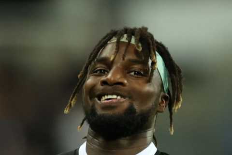 Allan Saint-Maximin breaks silence over £300m Newcastle takeover as he sends fans into hysterics..