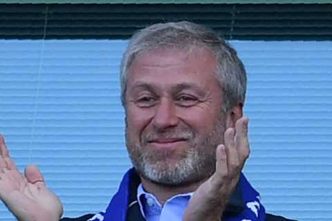 Neymar and Steven Gerrard both in incredible Chelsea XI almost signed by the Blues before transfers ..