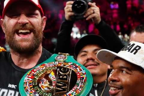Man Utd fan Tyson Fury eyes Old Trafford bout against Dillian Whyte for homecoming celebration..