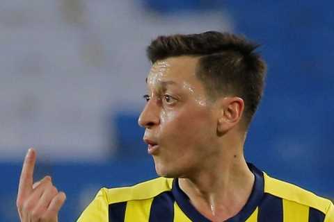 Former Arsenal star Mesut Ozil to launch his own cryptocurrency as Fenerbahce playmaker expands M10 ..