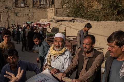 E.U. Pledges $1.15 Billion in Afghan Aid as U.S. Talks to Taliban