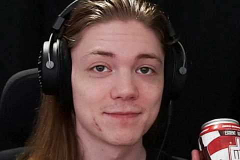 Why did Kixstar leave pro league?