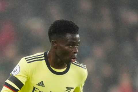 Arsenal coach Per Mertesacker backs ‘magic’ Bukayo Saka and Emile Smith Rowe to fire Gunners back..