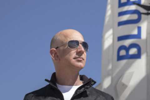 Prince William slams Jeff Bezos and Elon Musk over space tourism hours after Star Trek’s William..