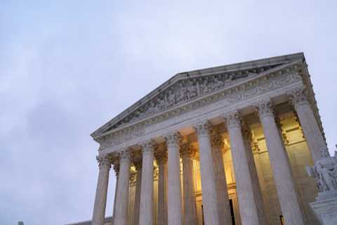 Biden Panel Wary of Expanding Supreme Court, but Open to Term Limits
