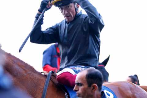 Furious Frankie Dettori brands rival jockey Dylan Browne McMonagle a ‘disgrace’ as tempers boil at..